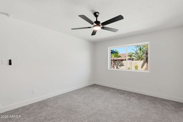 3205 N WOODBURNE Drive, Chandler, AZ 85224