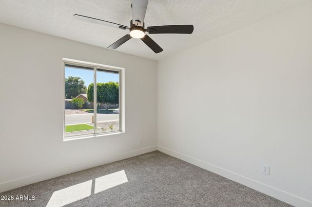 3205 N WOODBURNE Drive, Chandler, AZ 85224