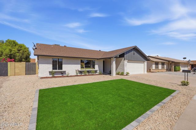 3205 N WOODBURNE Drive, Chandler, AZ 85224