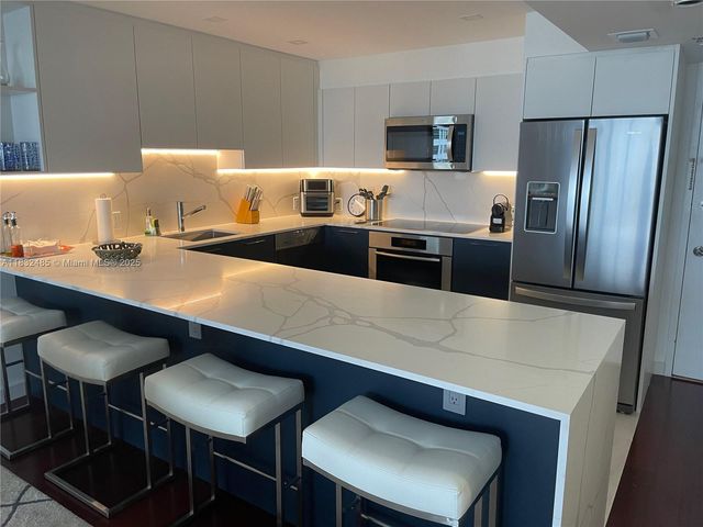 5701 Collins Ave 805, Miami Beach, FL 33140