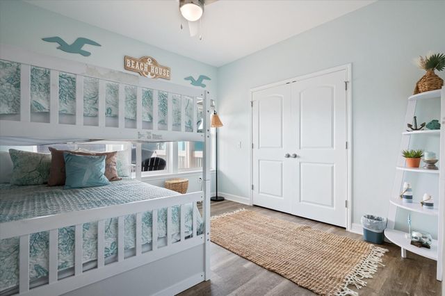 1985 Avenue I, Crystal Beach, TX 77650