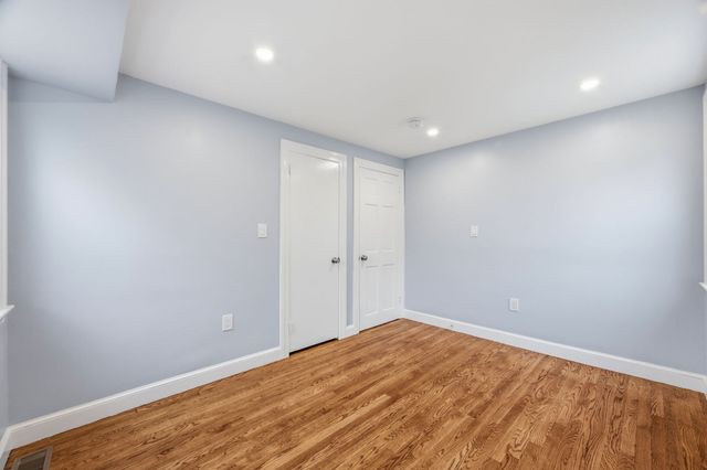 116 Washington St 116, Melrose, MA 02176