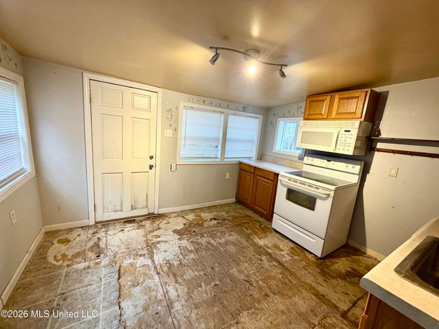 714 Frasier Drive, Gautier, MS 39553