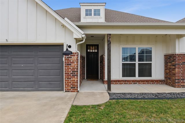 3995 E 130th Place N, Skiatook, OK 74070