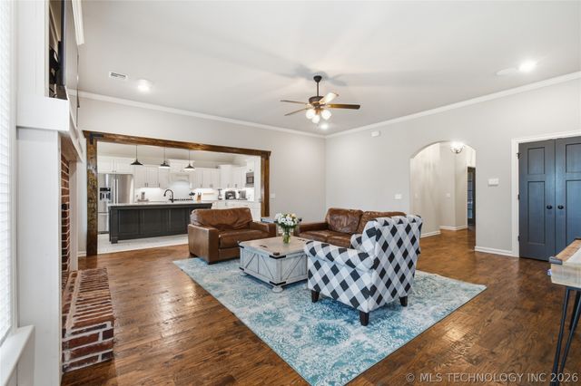 3995 E 130th Place N, Skiatook, OK 74070