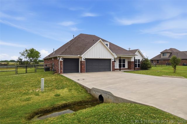 3995 E 130th Place N, Skiatook, OK 74070