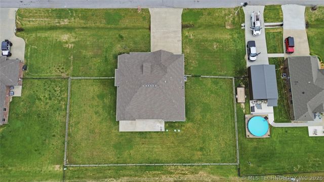 3995 E 130th Place N, Skiatook, OK 74070