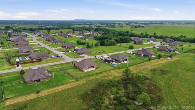 3995 E 130th Place N, Skiatook, OK 74070