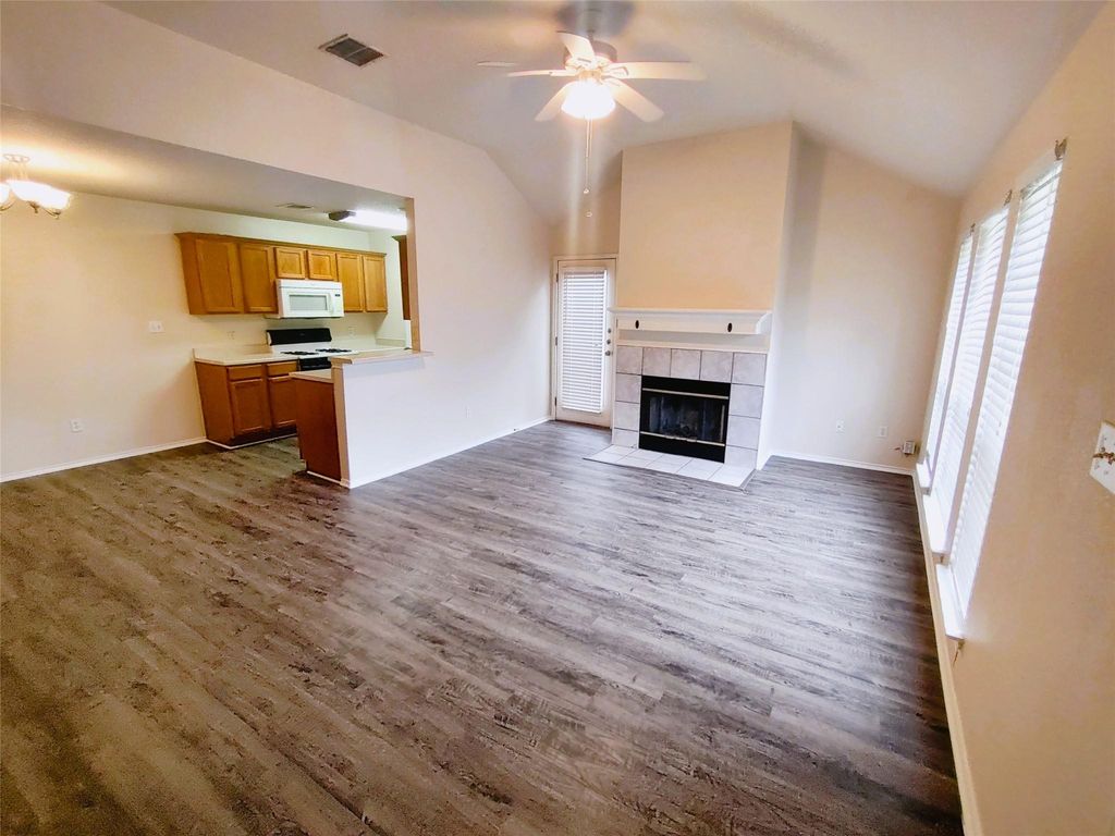 2421 Wisteria WAY, Round Rock, TX 78664