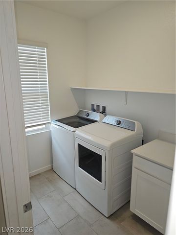 6851 Gaslamp Harbor Avenue, Las Vegas, NV 89156