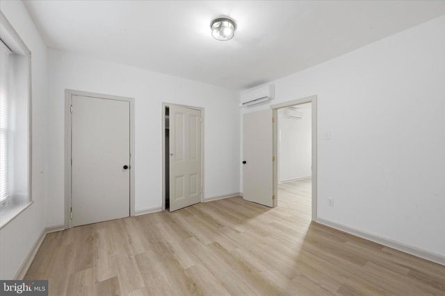 907 BELMONT AVE, Philadelphia, PA 19104