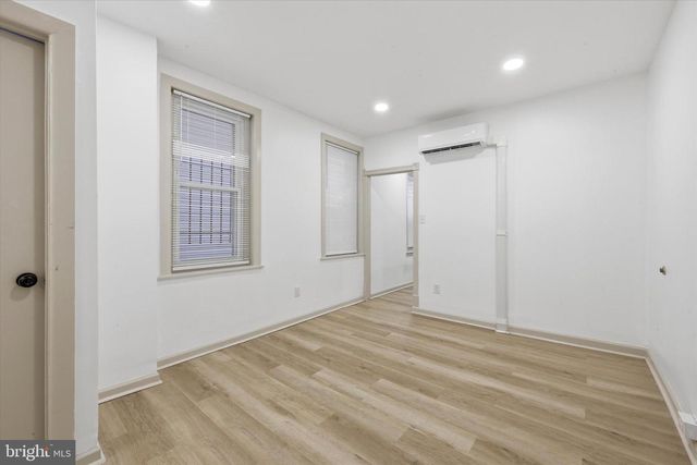 907 BELMONT AVE, Philadelphia, PA 19104