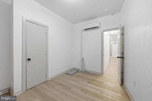 907 BELMONT AVE, Philadelphia, PA 19104