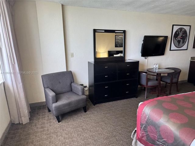 19201 Collins Avenue 1108, Sunny Isles Beach, FL 33160