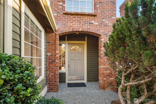 9701 S 203rd Street, Kent, WA 98031