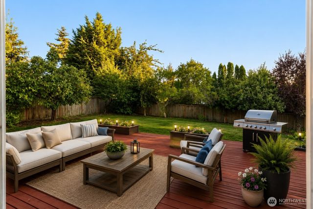 9701 S 203rd Street, Kent, WA 98031
