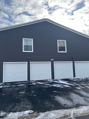 1687 Williamsburg Court B, Wheaton, IL 60189