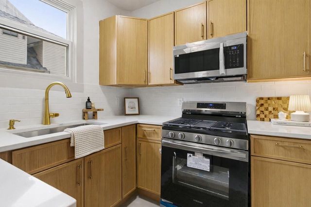 1206 Carlisle AVENUE, Racine, WI 53404