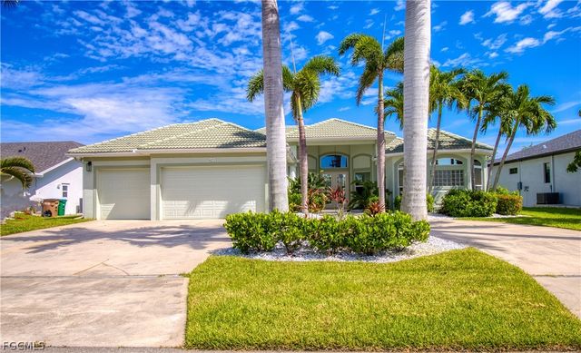 623 SW 56th ST, Cape Coral, FL 33914