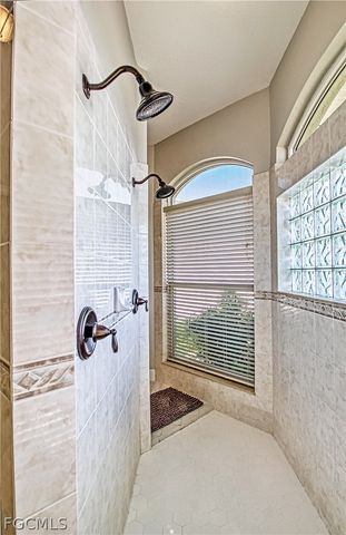 623 SW 56th ST, Cape Coral, FL 33914