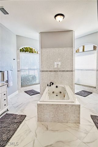 623 SW 56th ST, Cape Coral, FL 33914