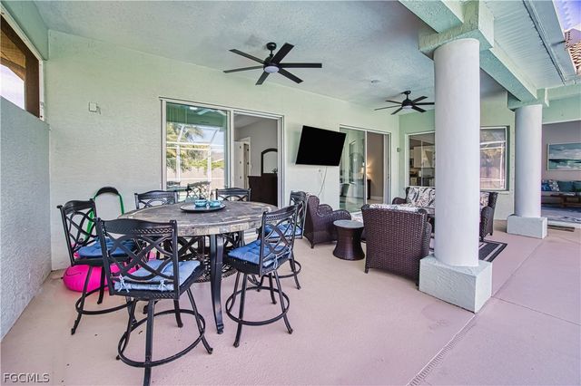 623 SW 56th ST, Cape Coral, FL 33914