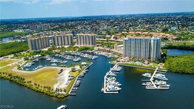 623 SW 56th ST, Cape Coral, FL 33914