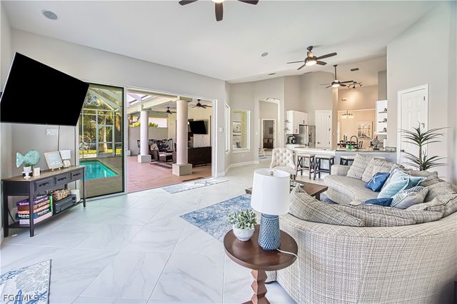 623 SW 56th ST, Cape Coral, FL 33914