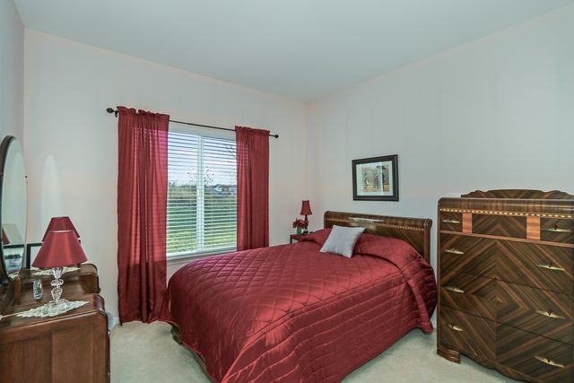 895 Eineke Boulevard, Algonquin, IL 60102