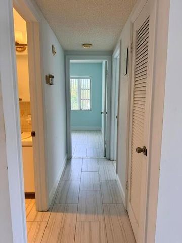 5820 NE 22nd Way 629, Fort Lauderdale, FL 33308