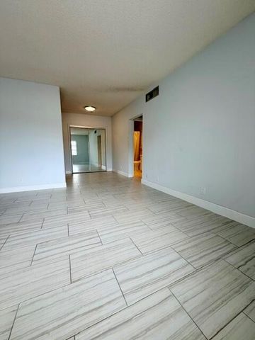 5820 NE 22nd Way 629, Fort Lauderdale, FL 33308