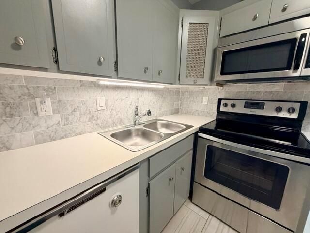 5820 NE 22nd Way 629, Fort Lauderdale, FL 33308