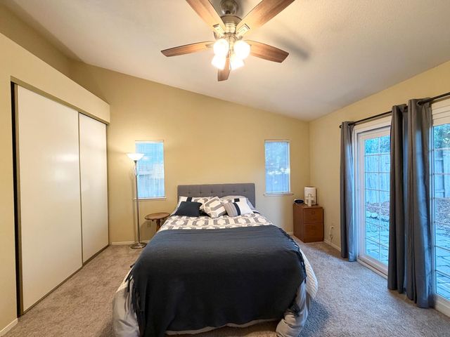 3617 Pine Hollow Way, Antelope, CA 95843