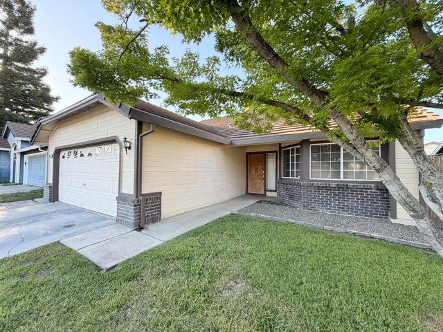 3617 Pine Hollow Way, Antelope, CA 95843