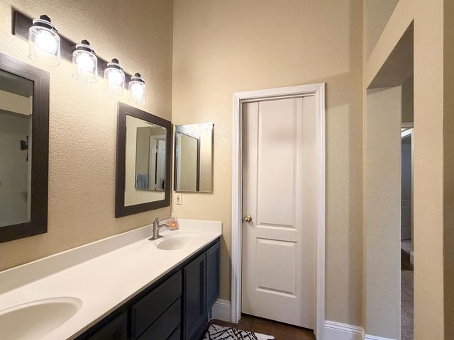 3617 Pine Hollow Way, Antelope, CA 95843
