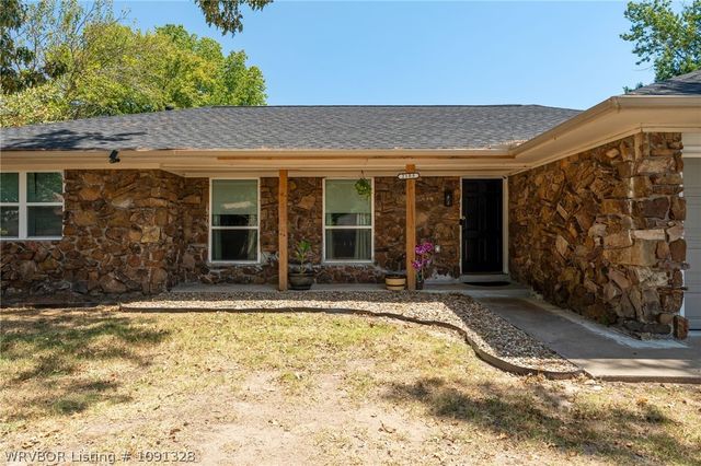 2108 N 47th Terrace, Fort Smith, AR 72904