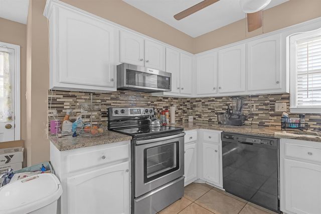 7192 LAMESA LN, Bartlett, TN 38133