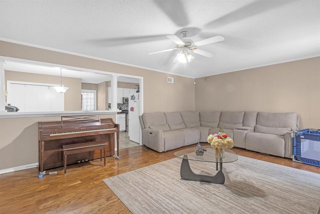 7192 LAMESA LN, Bartlett, TN 38133