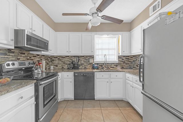 7192 LAMESA LN, Bartlett, TN 38133