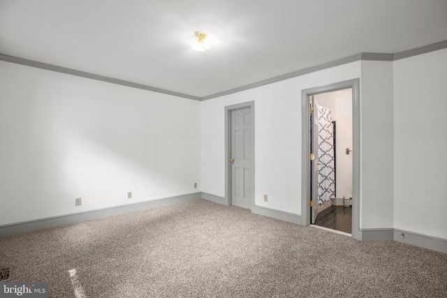 11 RIVER OAK PL, Fredericksburg, VA 22407