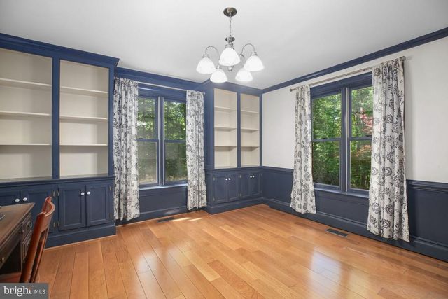 11 RIVER OAK PL, Fredericksburg, VA 22407
