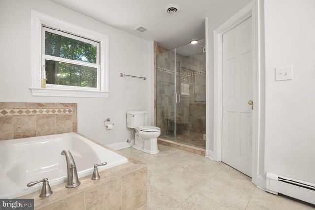 11 RIVER OAK PL, Fredericksburg, VA 22407