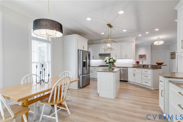 15606 Chesdin Point Dr, Chesterfield, VA 23838
