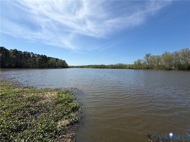 15606 Chesdin Point Dr, Chesterfield, VA 23838
