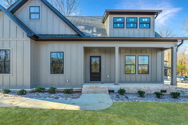 7883 Sawyer Pike, Signal Mountain, TN 37377