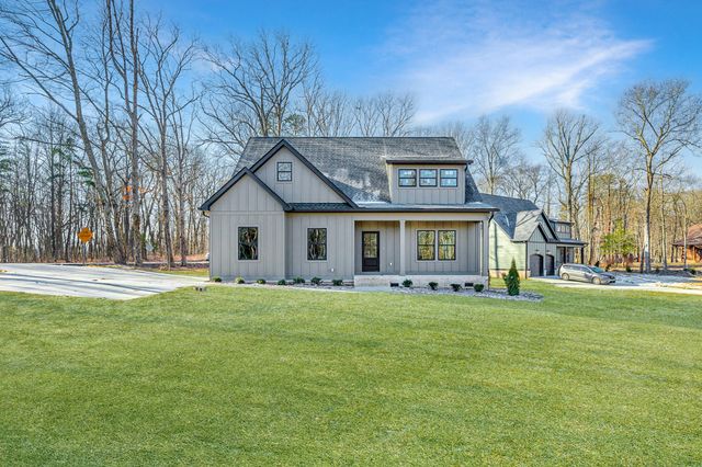 7883 Sawyer Pike, Signal Mountain, TN 37377