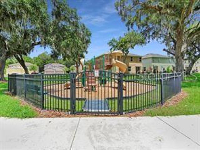 1519 BROKEN OAK DRIVE B, Winter Garden, FL 34787