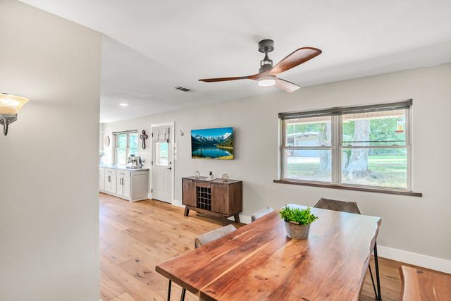 397 Rs County Road 4452, Point, TX 75472