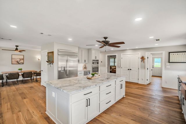 397 Rs County Road 4452, Point, TX 75472