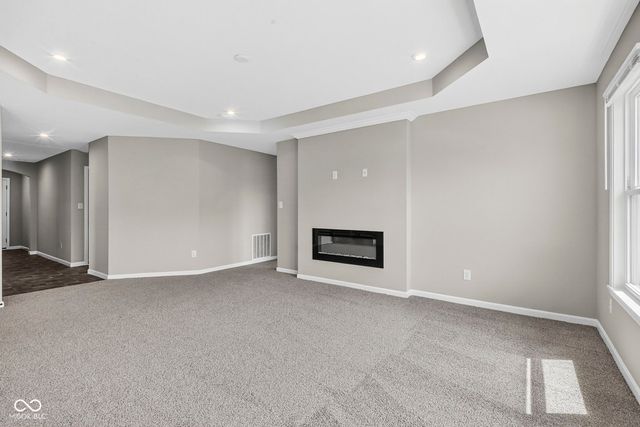 5541 Woods Pointe Drive, Mccordsville, IN 46055
